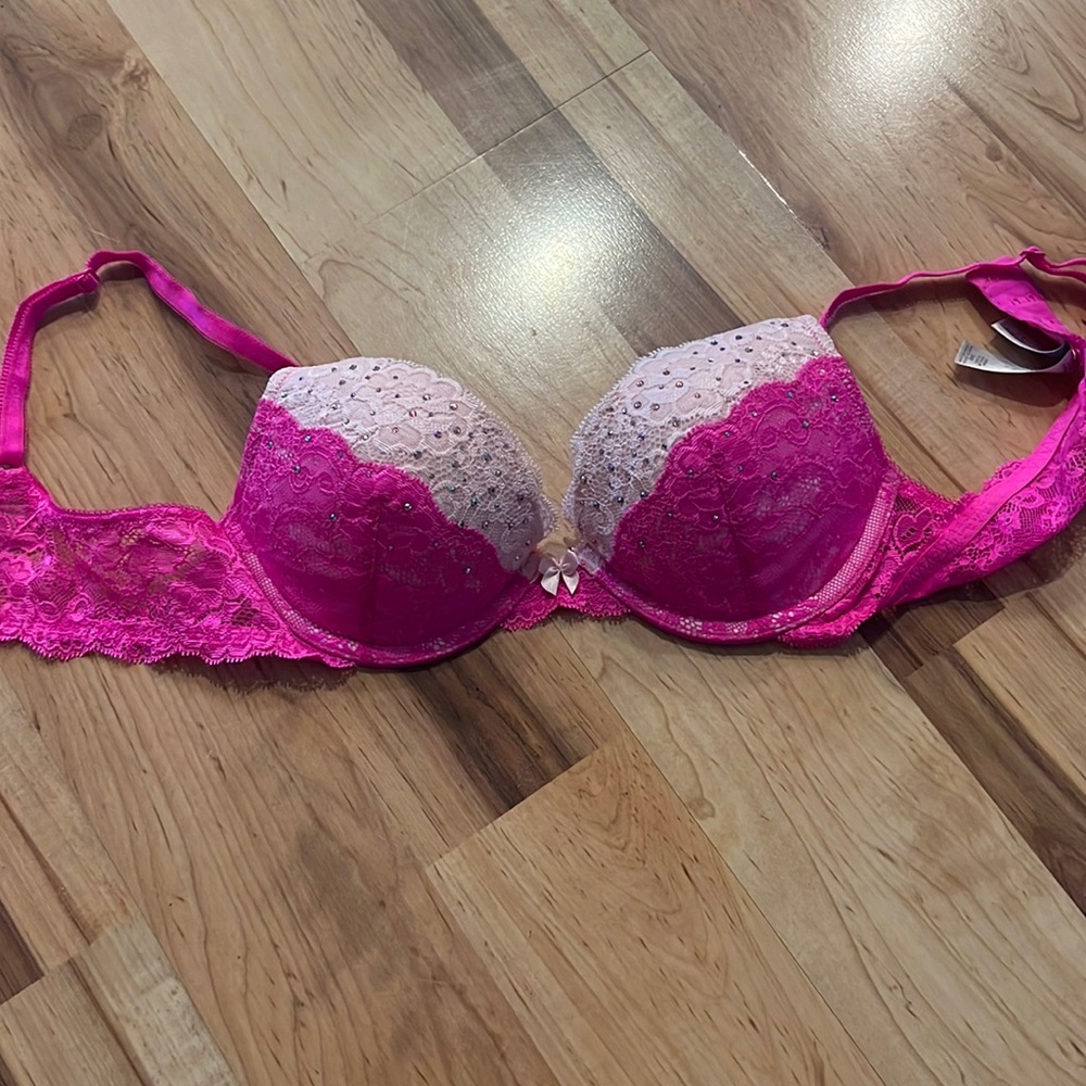 Victorias Secret, Dream Angel, plunge push up bra